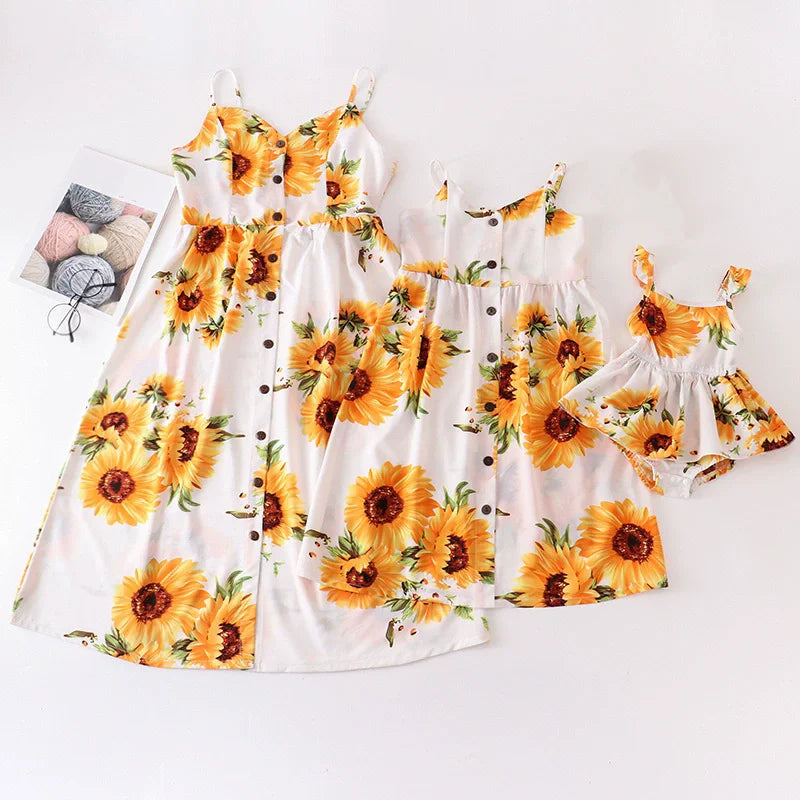 Mother Daughter Dress Summer Children's Clothing Beach Girls Dresses Vestido Baby Romper Family Matching Outfits Women Jumpsuit