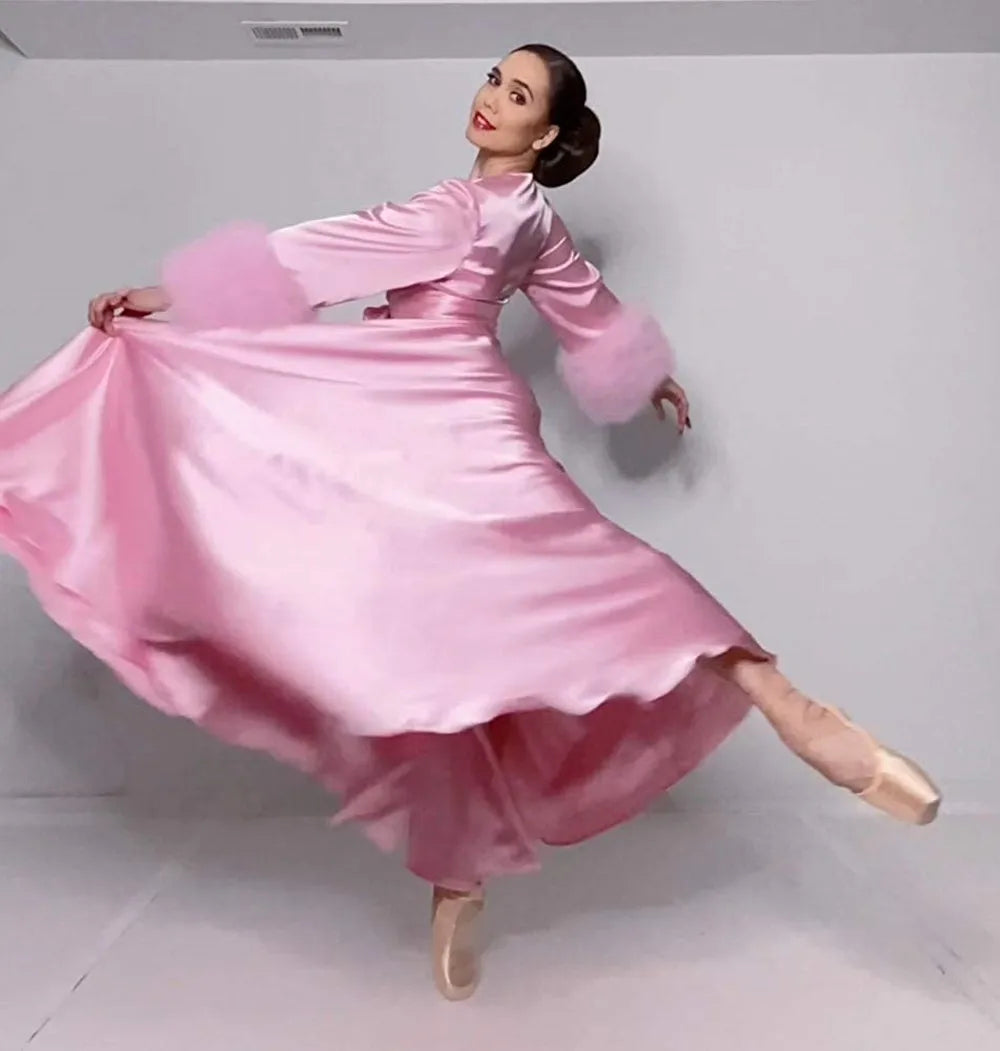Ladies Pink Dressing Gown Robe Elastic Silk Satin Feather Bridal Robes Dessous Fotografie Bridal Maternity Photo Shoot Bathrobe