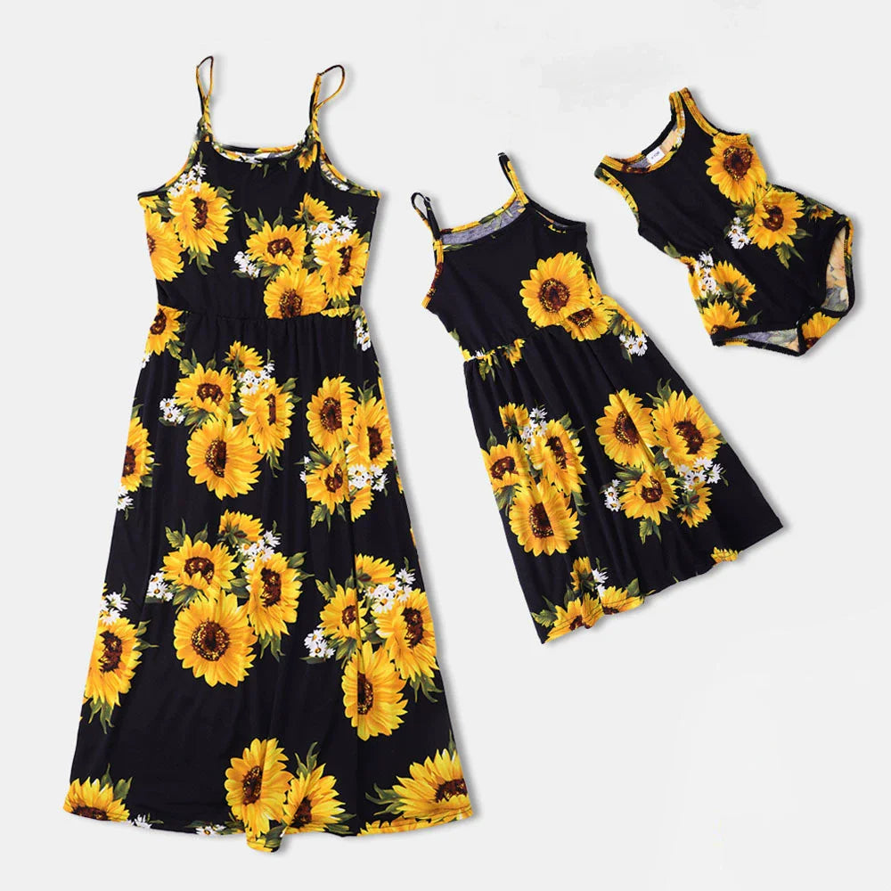 Mother Daughter Dress Summer Children's Clothing Beach Girls Dresses Vestido Baby Romper Family Matching Outfits Women Jumpsuit