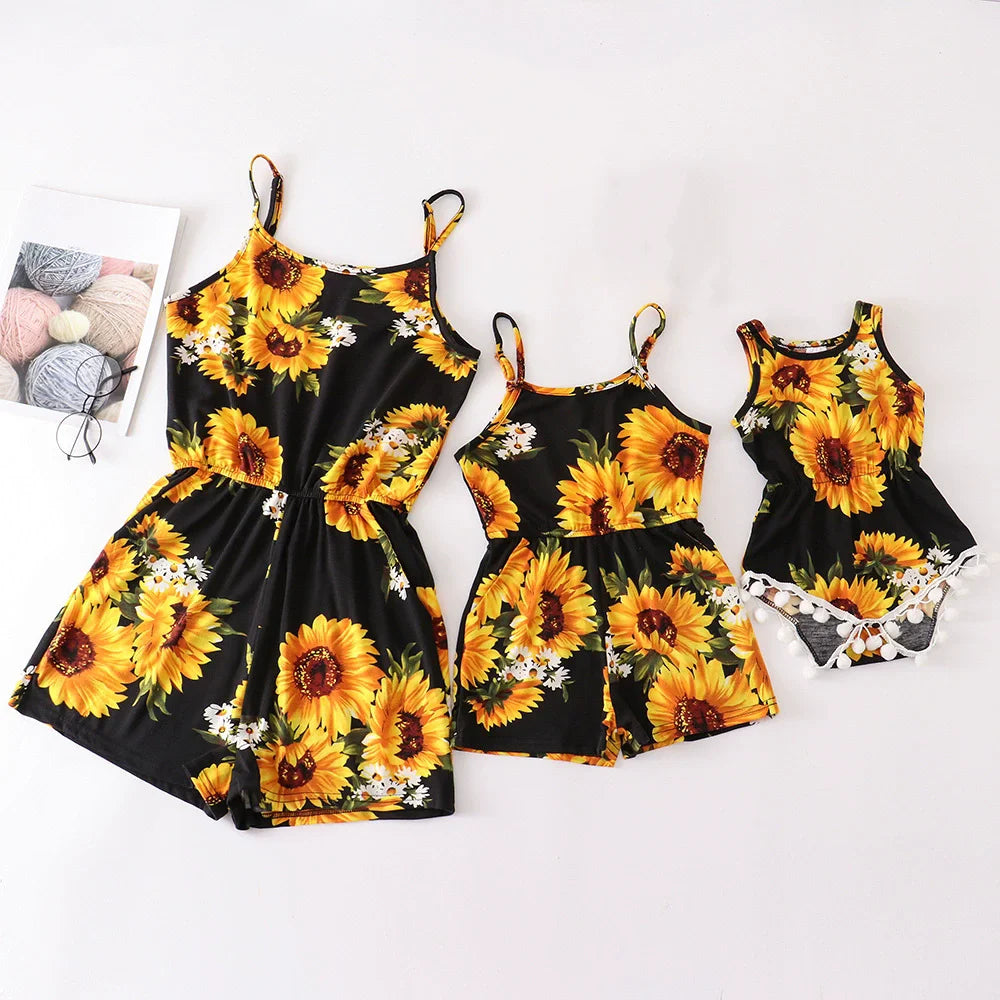 Mother Daughter Dress Summer Children's Clothing Beach Girls Dresses Vestido Baby Romper Family Matching Outfits Women Jumpsuit