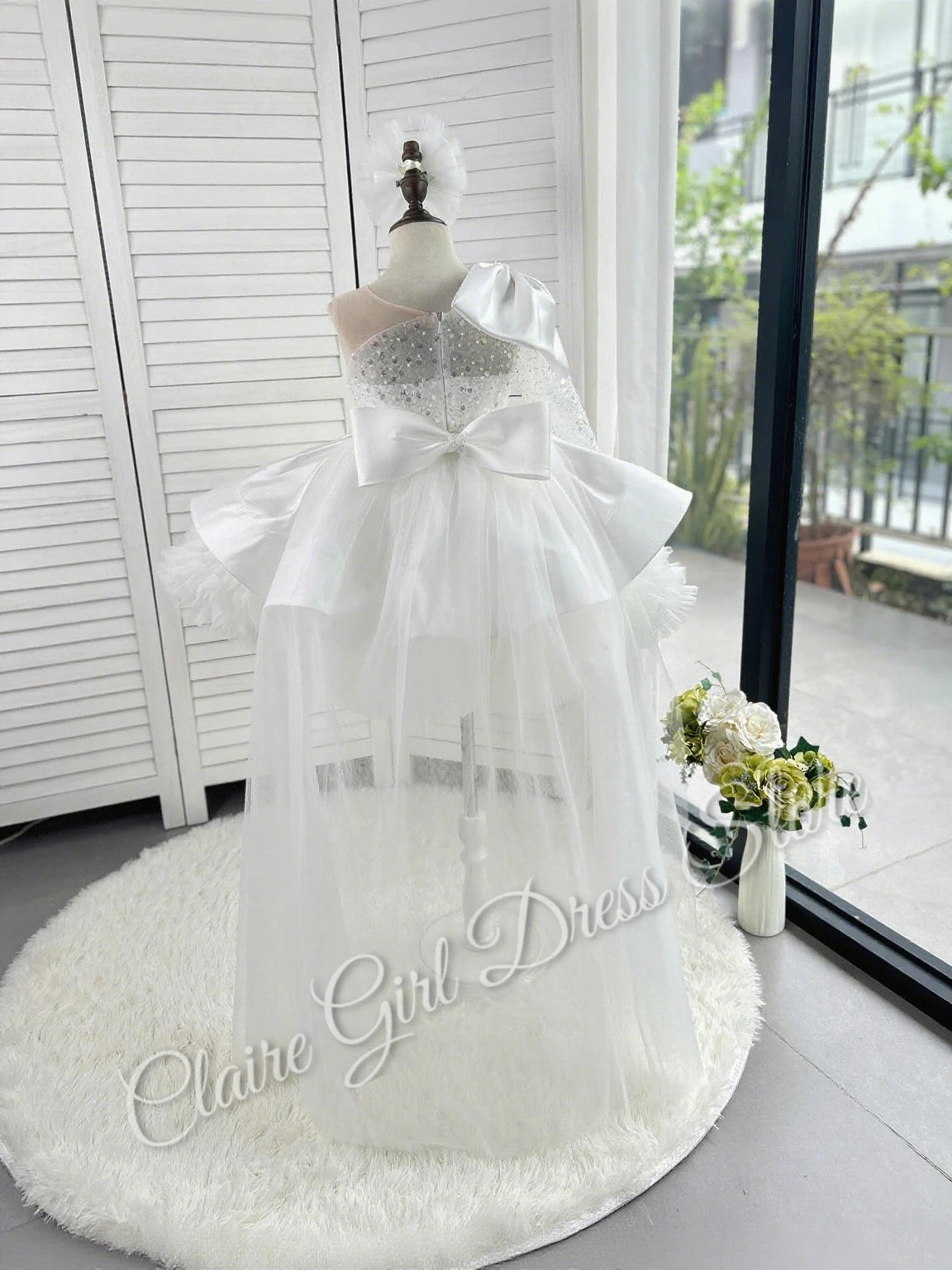 Customized White Flower Girl Dress For Wedding Puffy One Shoulder Sequins With Bow Kids Birthday Princess First Communion Gowns