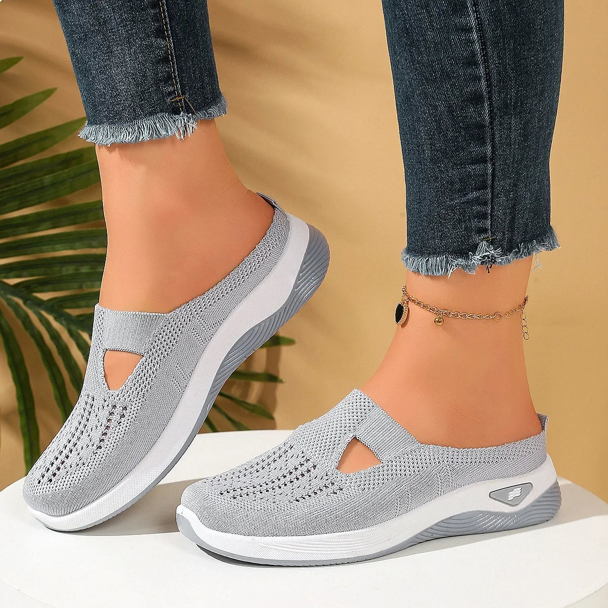 Women Summer Half Slippers Breathable Vent Comfortable Indoor House Shoes Non Slip Flat Sandals