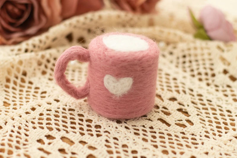 Newborn Photography Props Wool Felt Doll Mini TelePhone Handmade DIY Felting Kit Accessories Baby Photo Shooting Doll