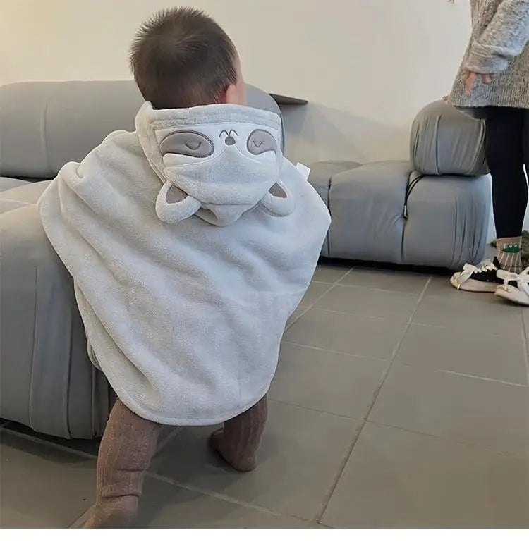 Winter Baby Hooded Cloak Windproof Thicken Outerwear for Boys Girls Newborn Infant Outfits Cozy Warm Raccoon Design