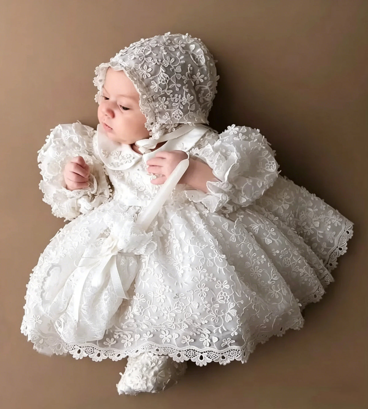 Luxury Christening Gowns for Baby Lace Appliqued Full Sleeves First Communion Dresses Infant Toddler Girls Baptism Dresses