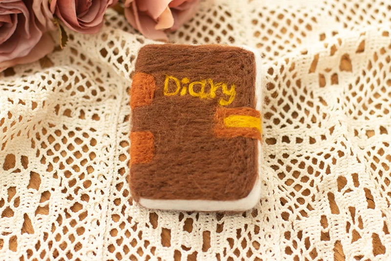 Newborn Photography Props Wool Felt Doll Mini TelePhone Handmade DIY Felting Kit Accessories Baby Photo Shooting Doll